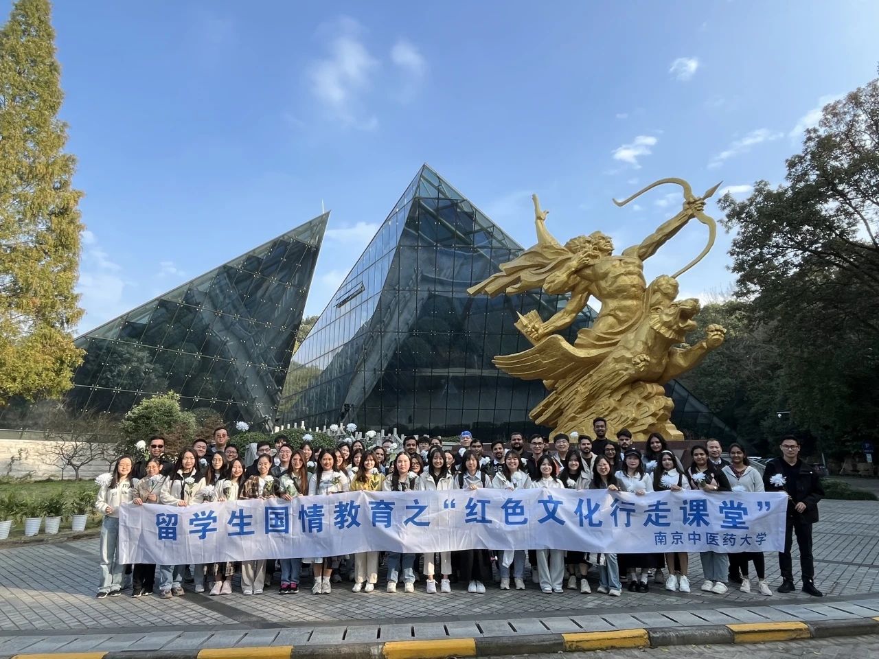 图片10.jpg 图片10.jpg